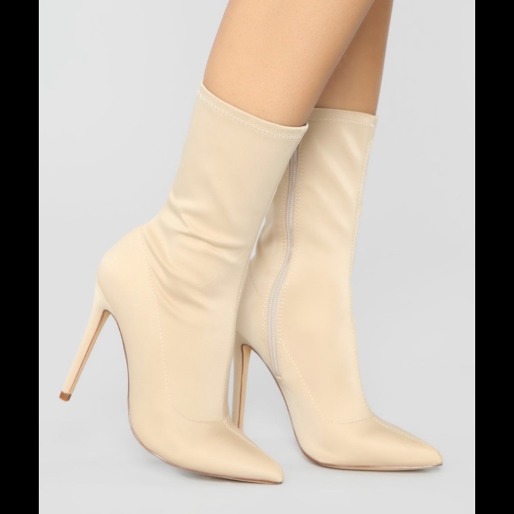 FN Nude booties